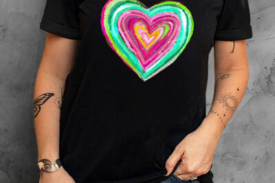 Heart Round Neck Short Sleeve T-Shirt - Black